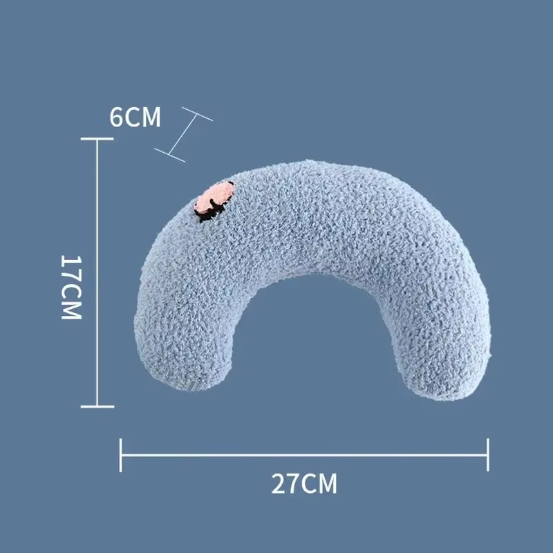 Pet pillow color options: blue, yellow, white and pink